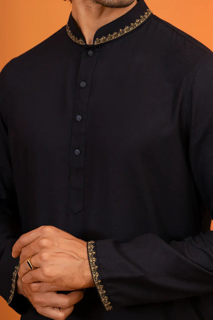 Embroidered Regular Fit Punjabi
