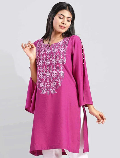 Regular Fit Embroidered Kameez