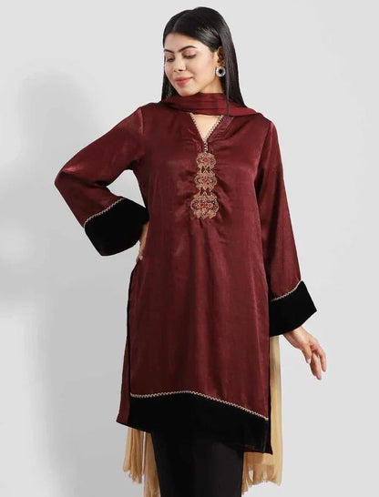 Regular Fit Zardozi Kameez and Dupatta