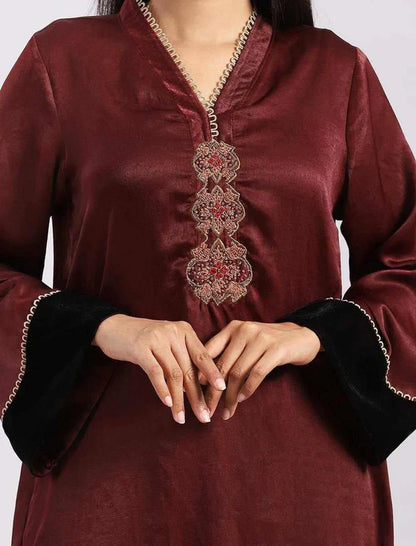 Regular Fit Zardozi Kameez and Dupatta