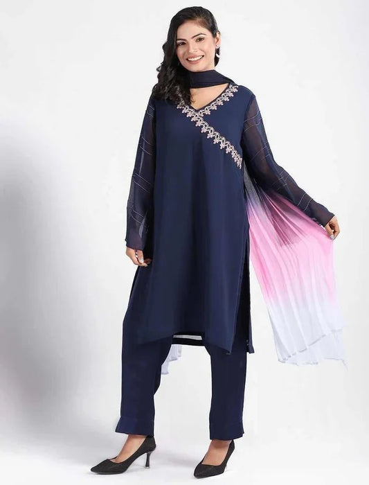 Zardozi Worked Kurti With V Neck